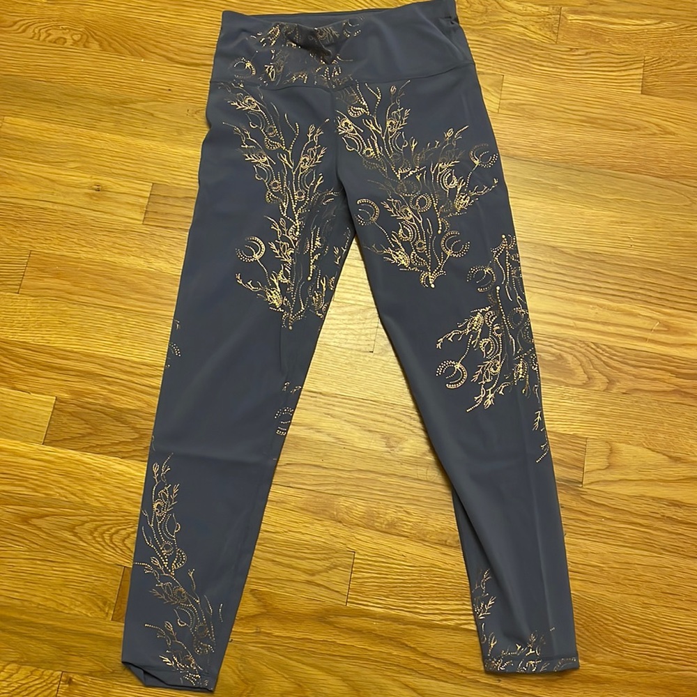 Sweaty Betty Goddess 7/8 Workout Leggings Size Small